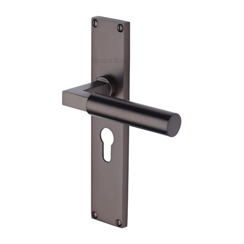 Bauhaus Door Handle on 200mm Plate