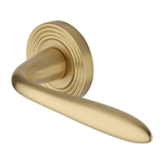 Sutton Reeded Door Handle on Round Rose